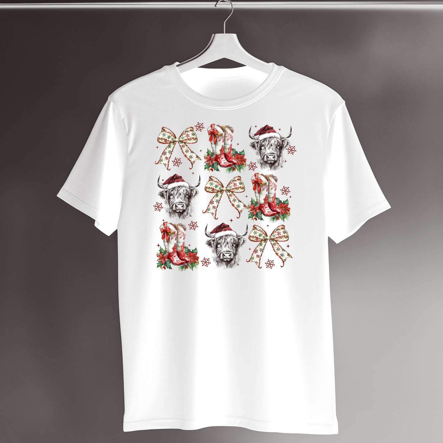 Highland Cow Christmas T-shirt