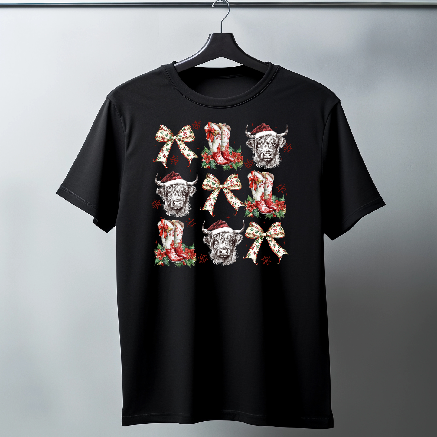 Highland Cow Christmas T-shirt